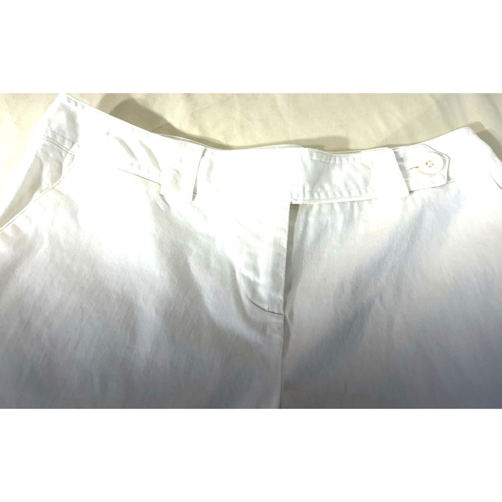 White Cotton Ladies Bermuda Shorts Coquette Beachy Size 6 - Picture 3 of 9